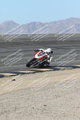 media/Oct-13-2025-Moto Forza (Mon) [[a66d839500]]/2-A Group/Session 2 (Bowl)/